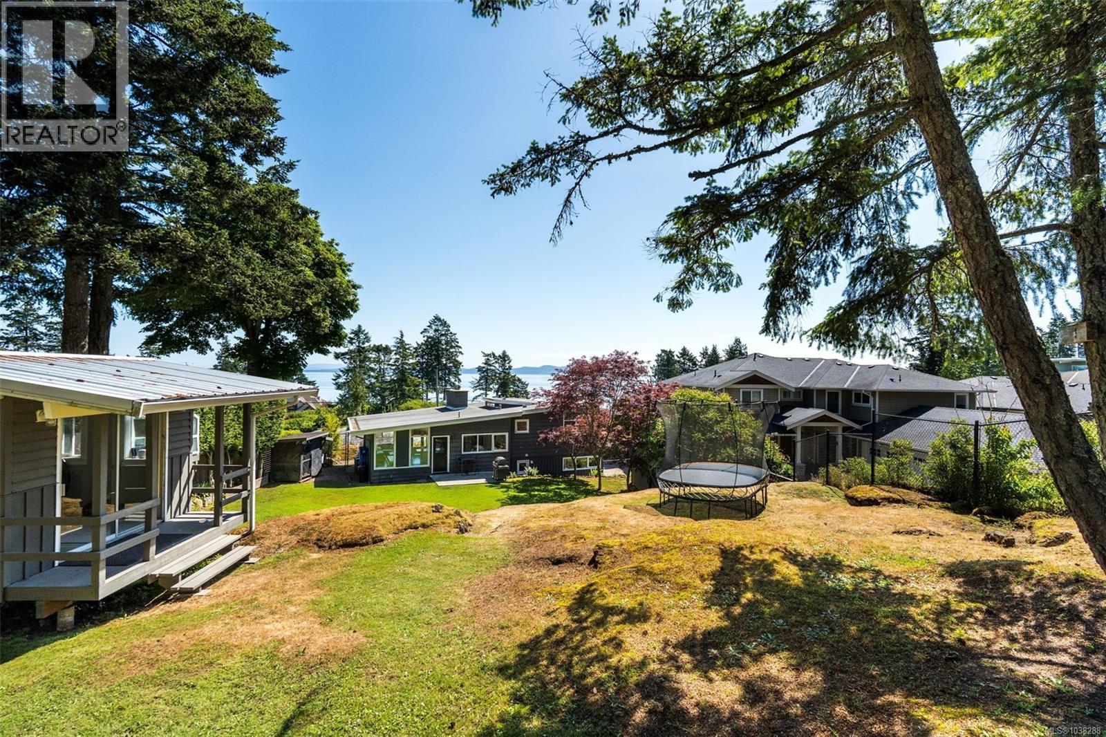 5266 Parker Ave, Saanich, British Columbia  V8Y 2M9 - Photo 50 - 1038288