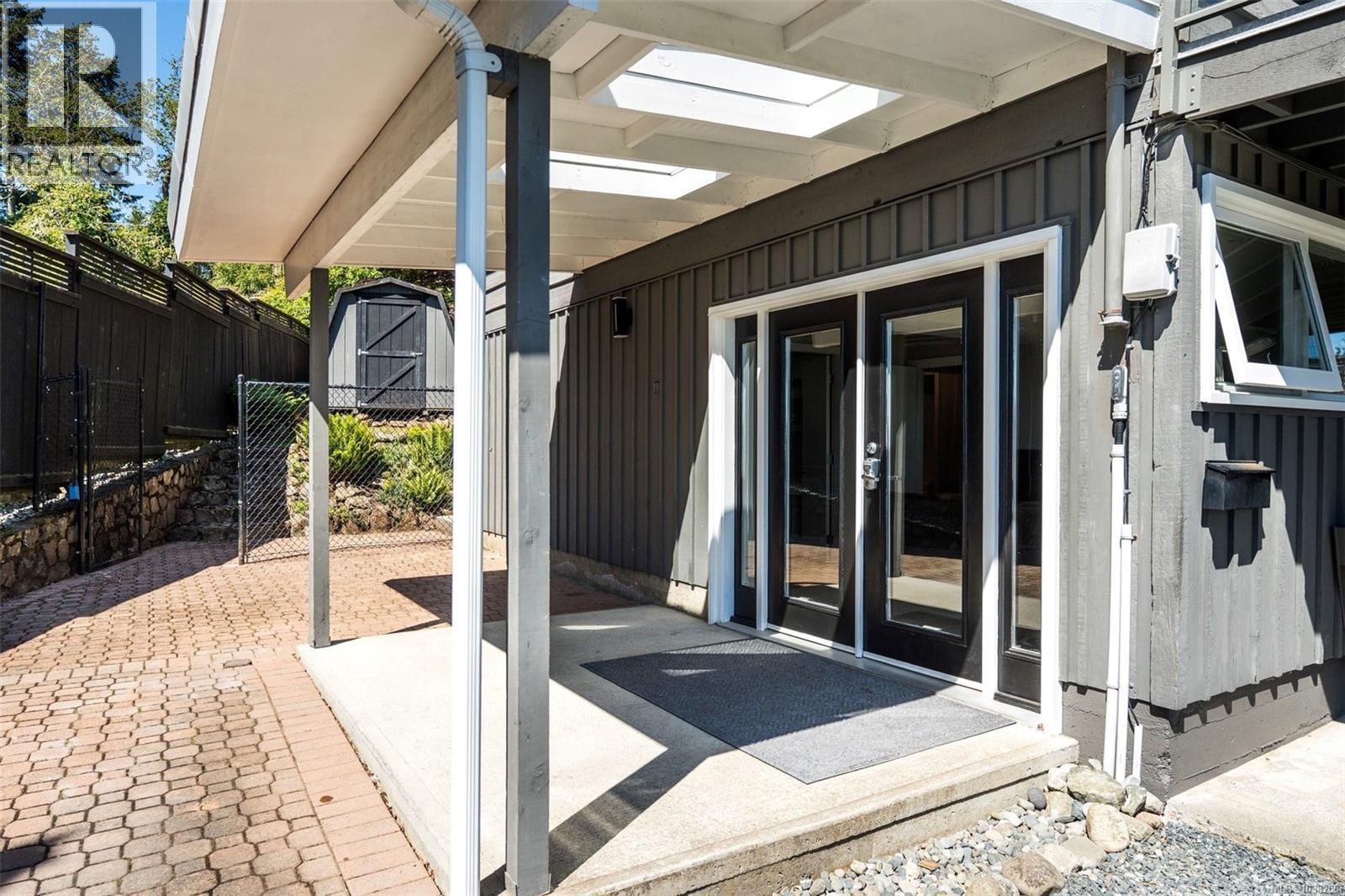5266 Parker Ave, Saanich, British Columbia  V8Y 2M9 - Photo 58 - 1038288
