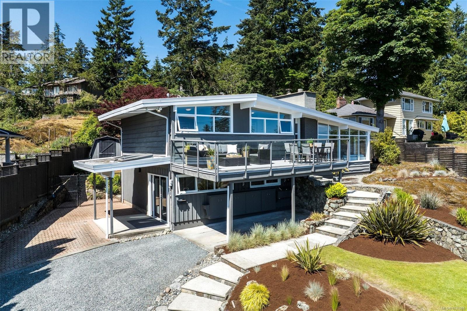 5266 Parker Ave, Saanich, British Columbia  V8Y 2M9 - Photo 59 - 1038288