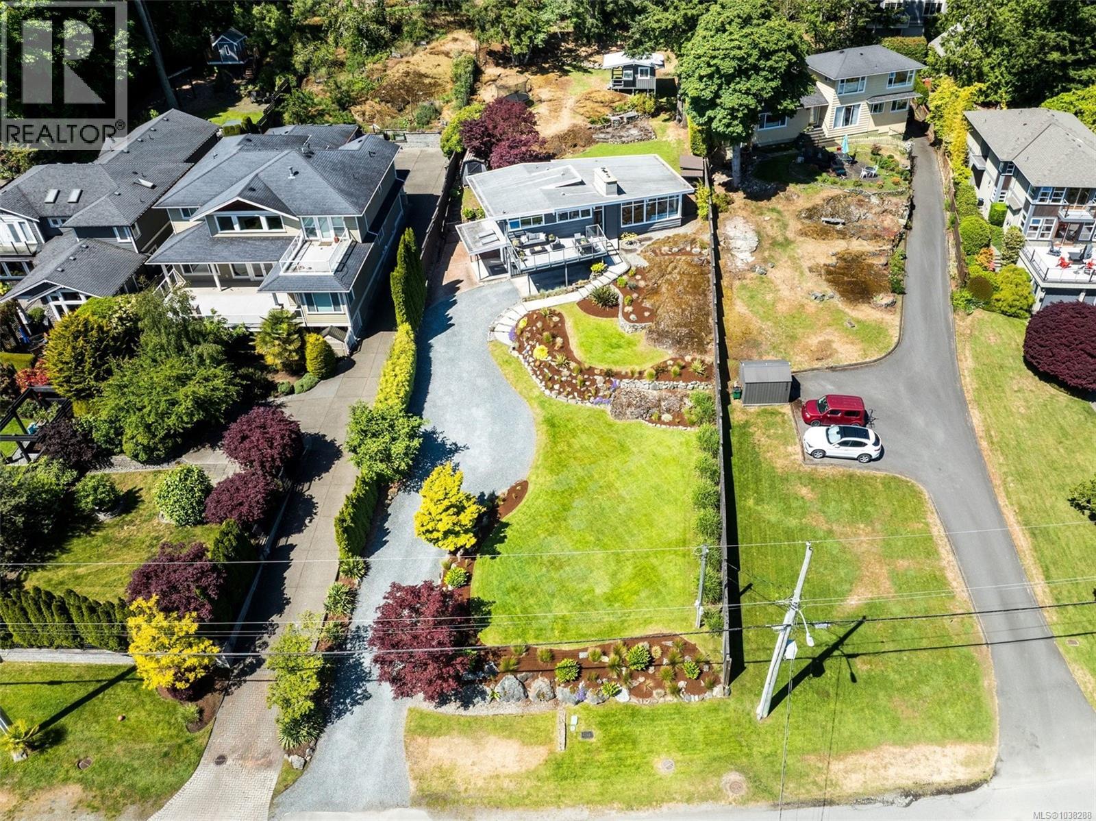 5266 Parker Ave, Saanich, British Columbia  V8Y 2M9 - Photo 63 - 1038288
