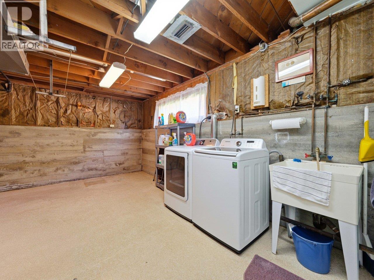 1218 Chamberlain Drive, North Vancouver, British Columbia  V7K 1P3 - Photo 28 - R3129777