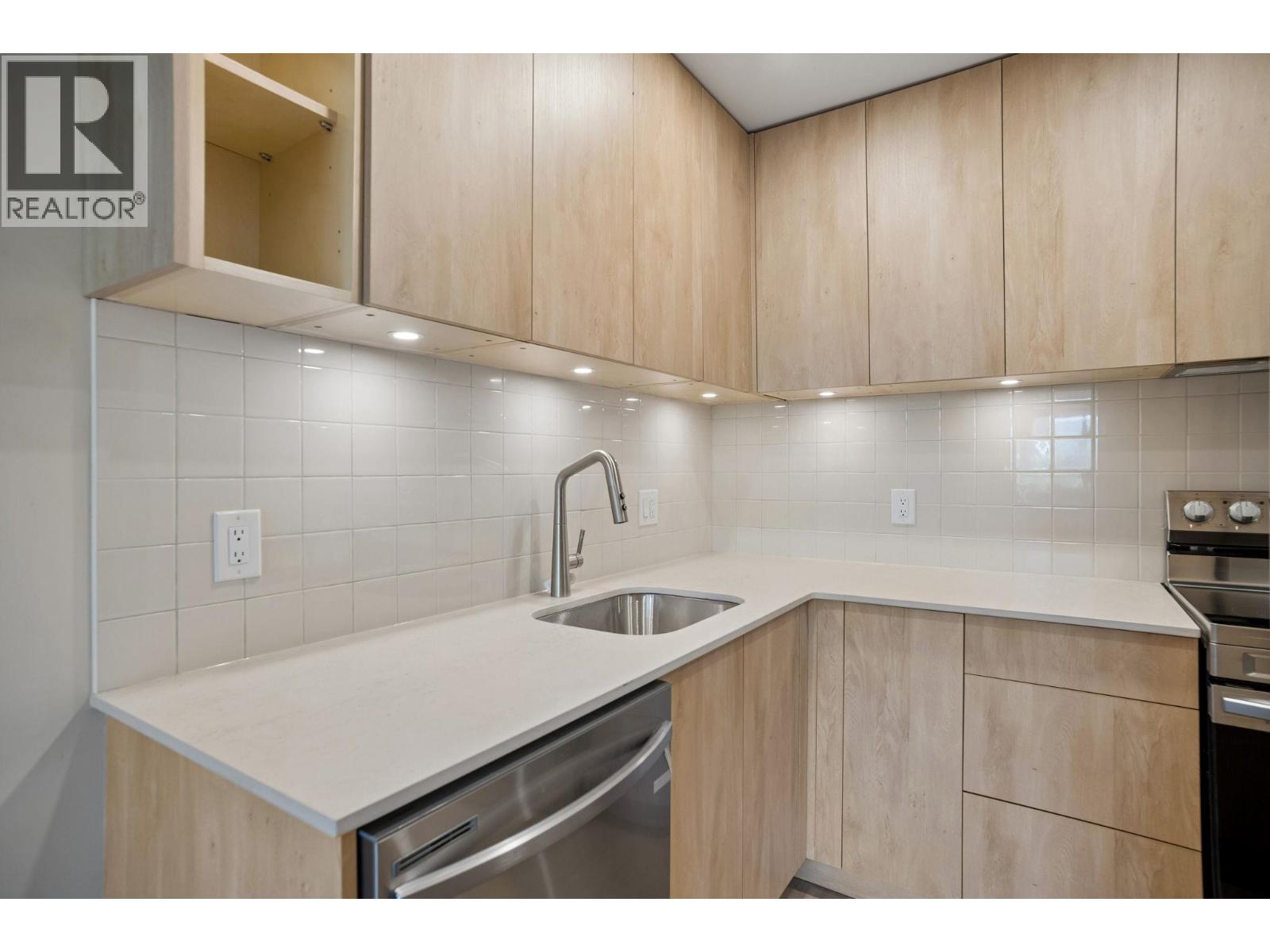 1010 Cypress Street, Vancouver, British Columbia  V6J 3K5 - Photo 11 - R3129833