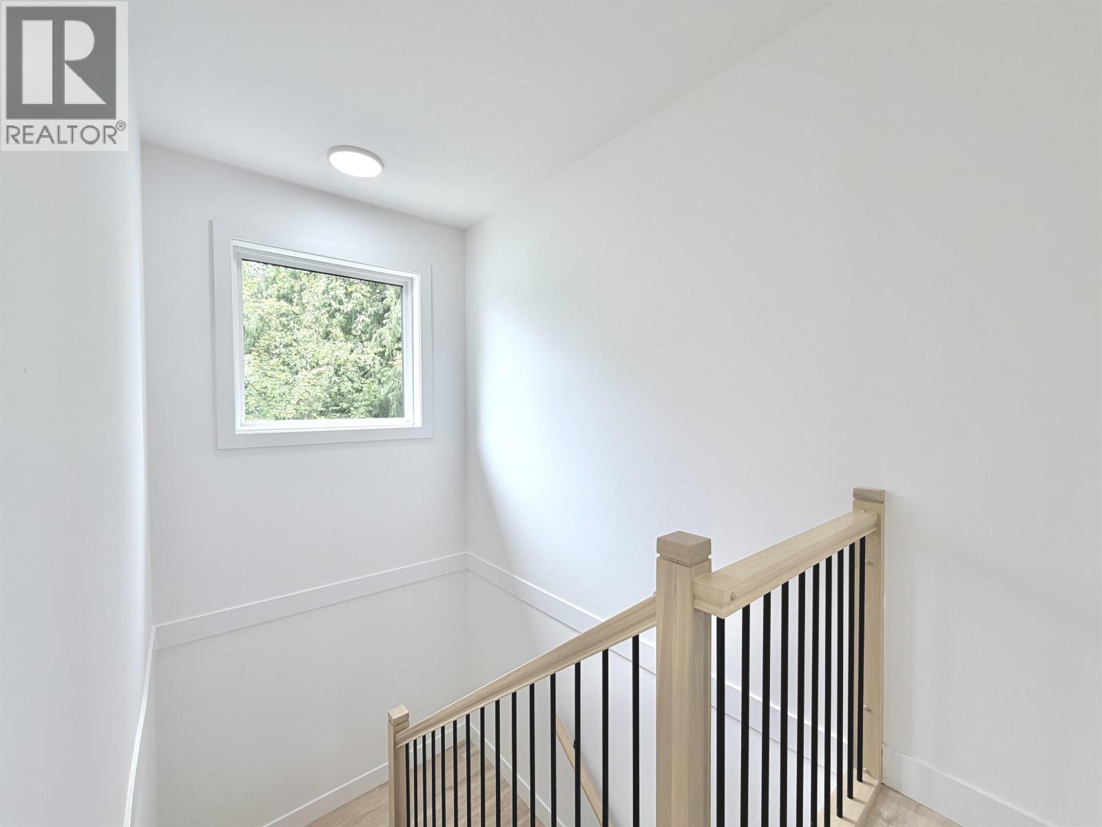 Laneway 5971 Sperling Avenue, Burnaby, British Columbia  V5E 2T8 - Photo 23 - R3129859