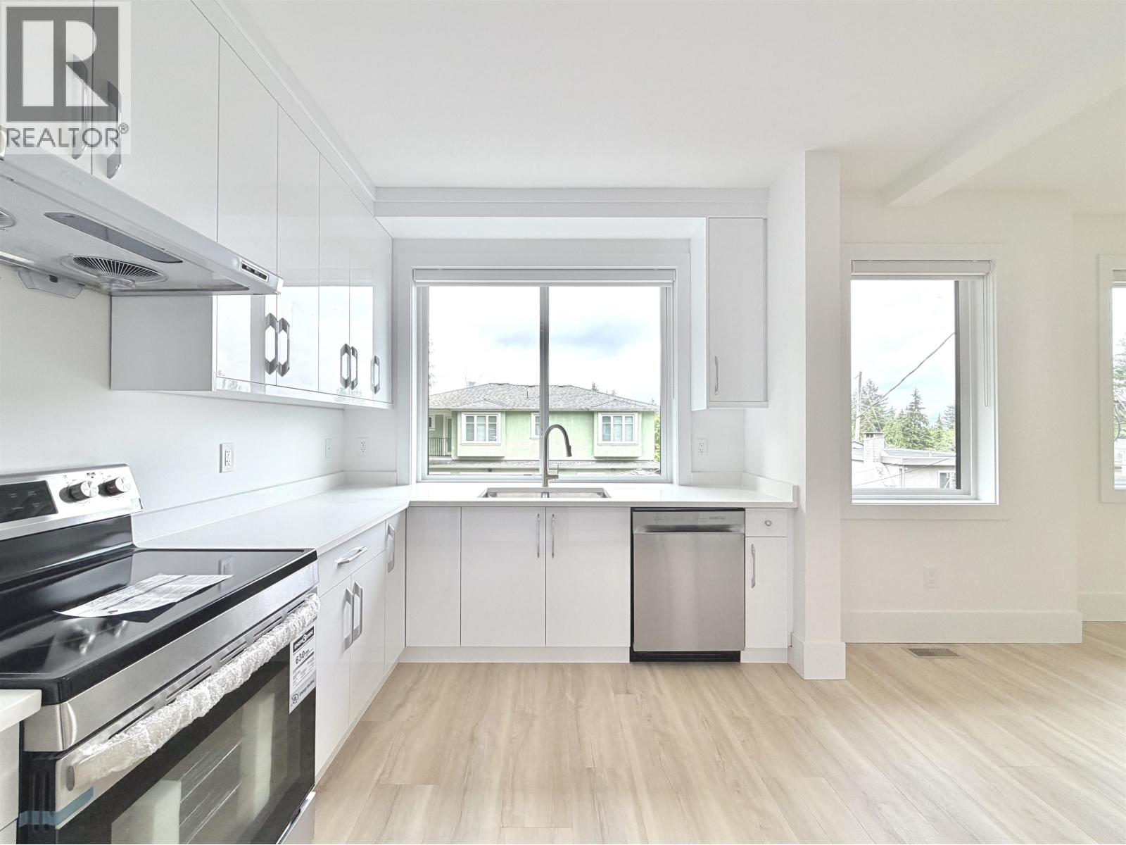 Laneway 5971 Sperling Avenue, Burnaby, British Columbia  V5E 2T8 - Photo 6 - R3129859