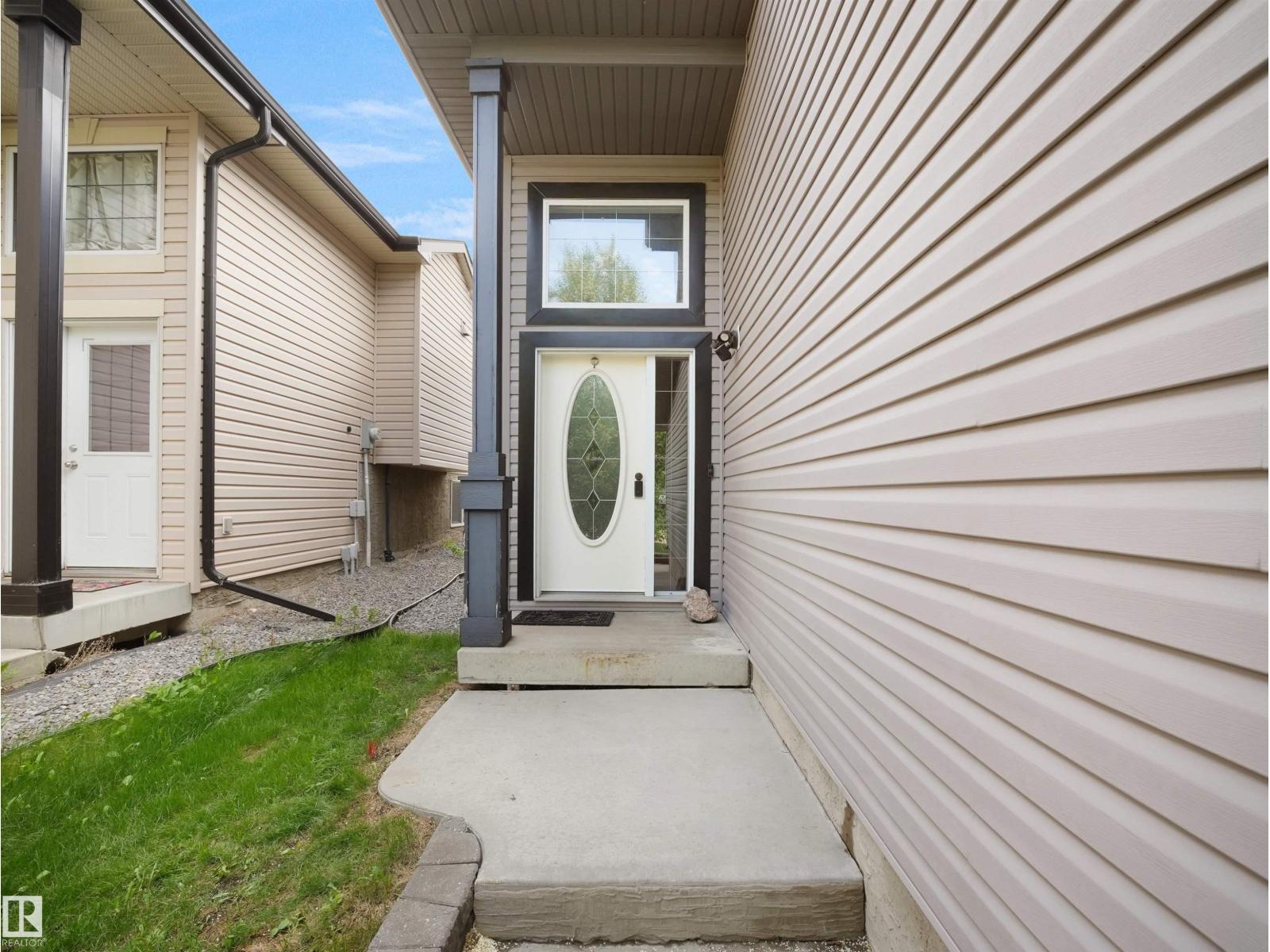 4021 158 Av NW NW, Edmonton, Alberta  T5Y 0A3 - Photo 2 - E4490853
