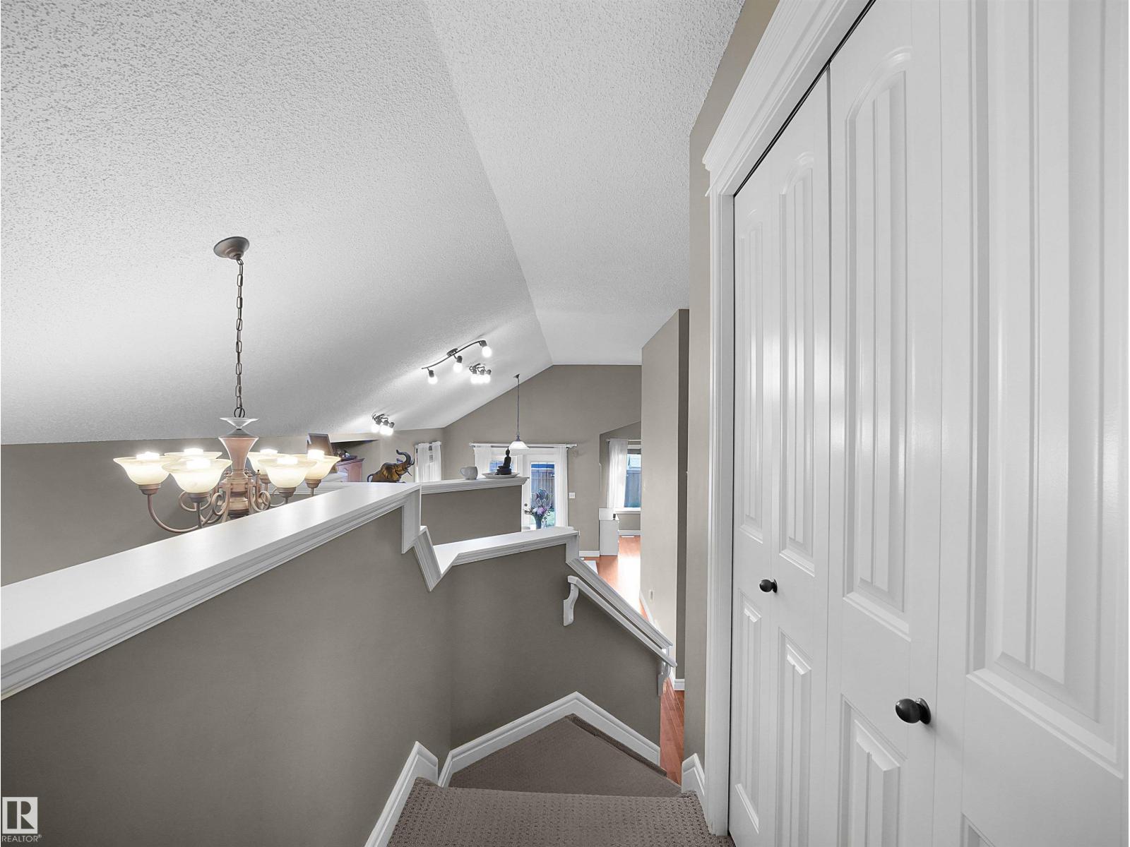 4021 158 Av NW NW, Edmonton, Alberta  T5Y 0A3 - Photo 20 - E4490853