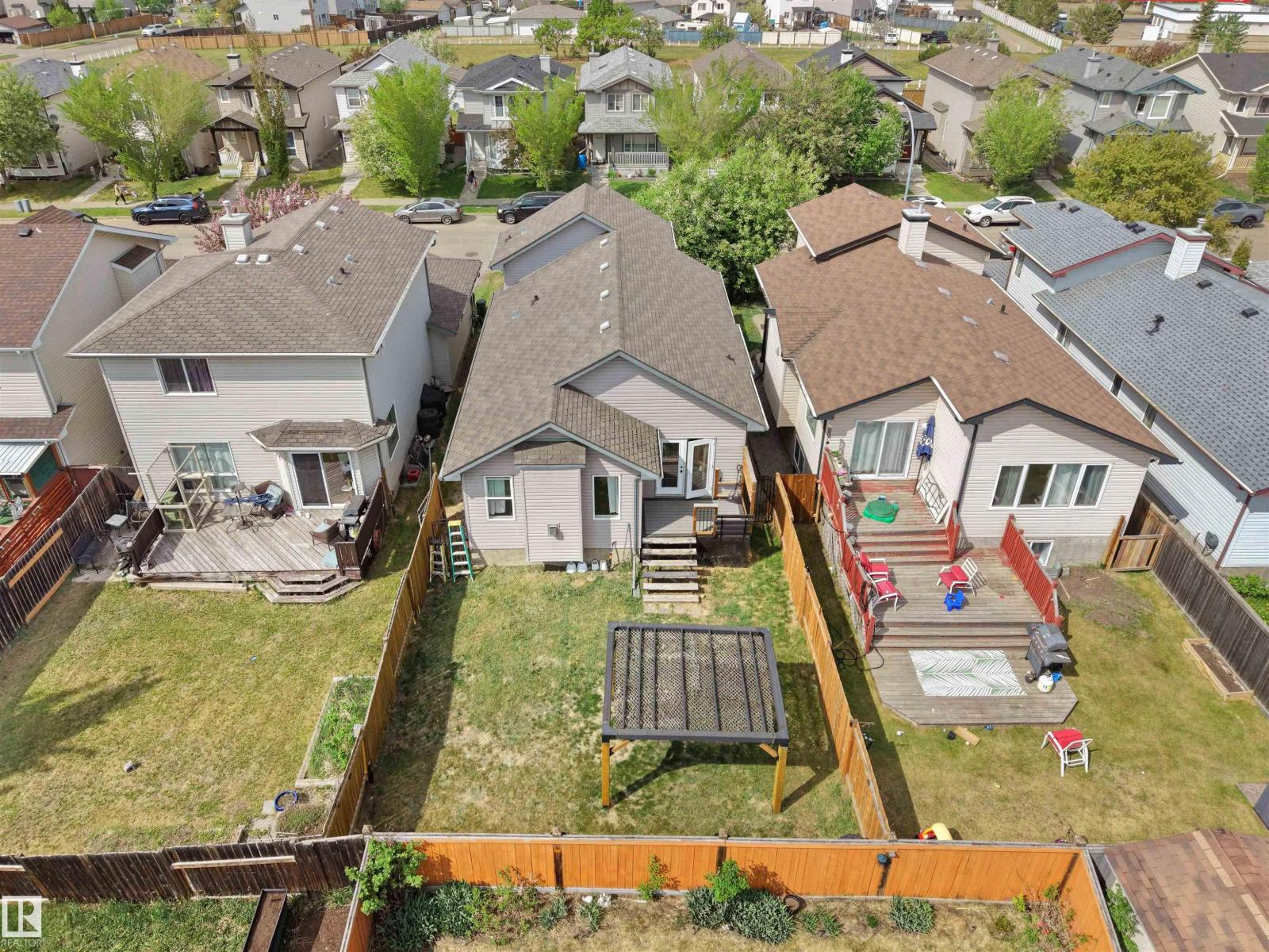 4021 158 Av NW NW, Edmonton, Alberta  T5Y 0A3 - Photo 33 - E4490853