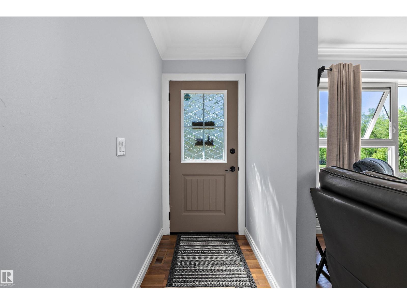 53257 Rge Road 211, Rural Strathcona County, Alberta T8G 2B8 - Photo 5 - E4490852