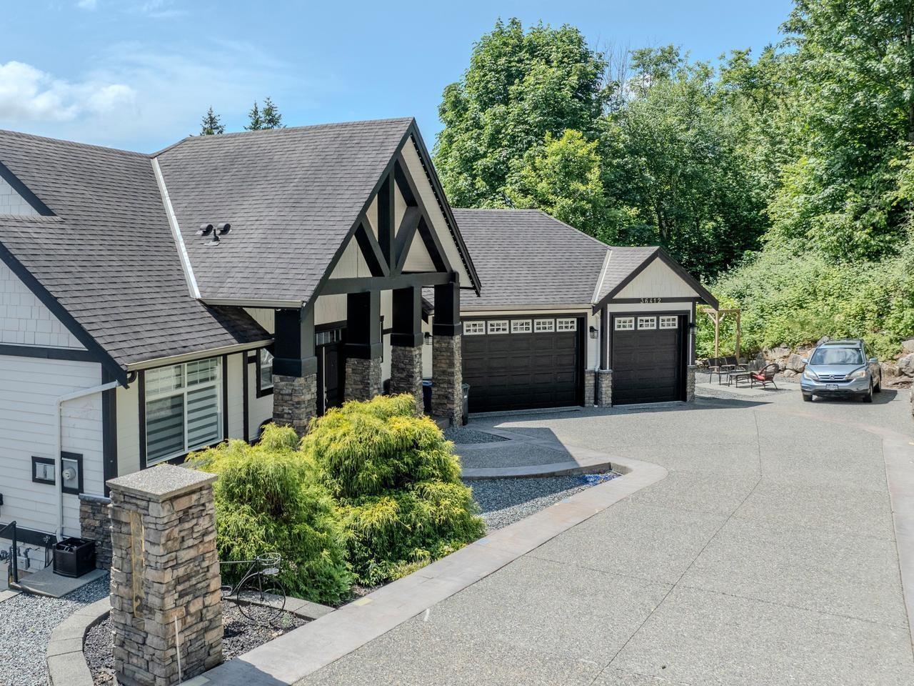 36412 Carnarvon Court, Abbotsford, British Columbia  V3G 3G4 - Photo 3 - R3129869