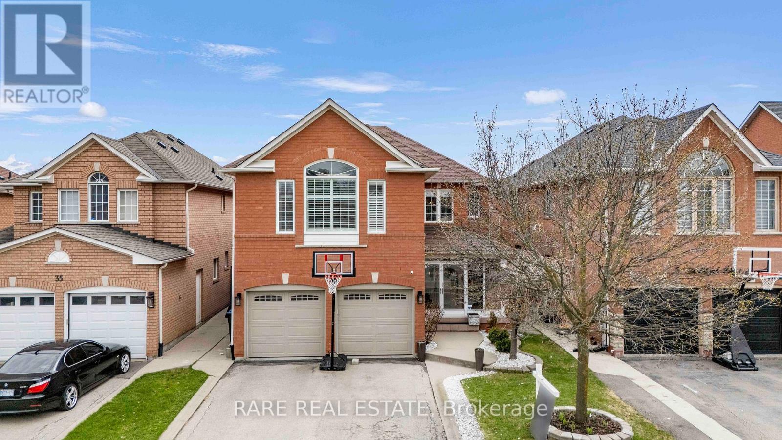 33 SOUTHBEND DRIVE, Brampton, Ontario