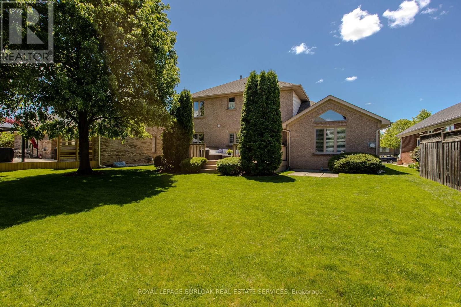 4153 Arbourfield Drive, Burlington, Ontario  L7M 4A7 - Photo 4 - W13216864