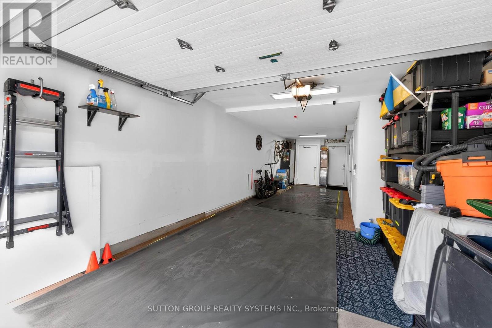 1126a Islington Avenue, Toronto, Ontario  M8Z 0G6 - Photo 47 - W13216880