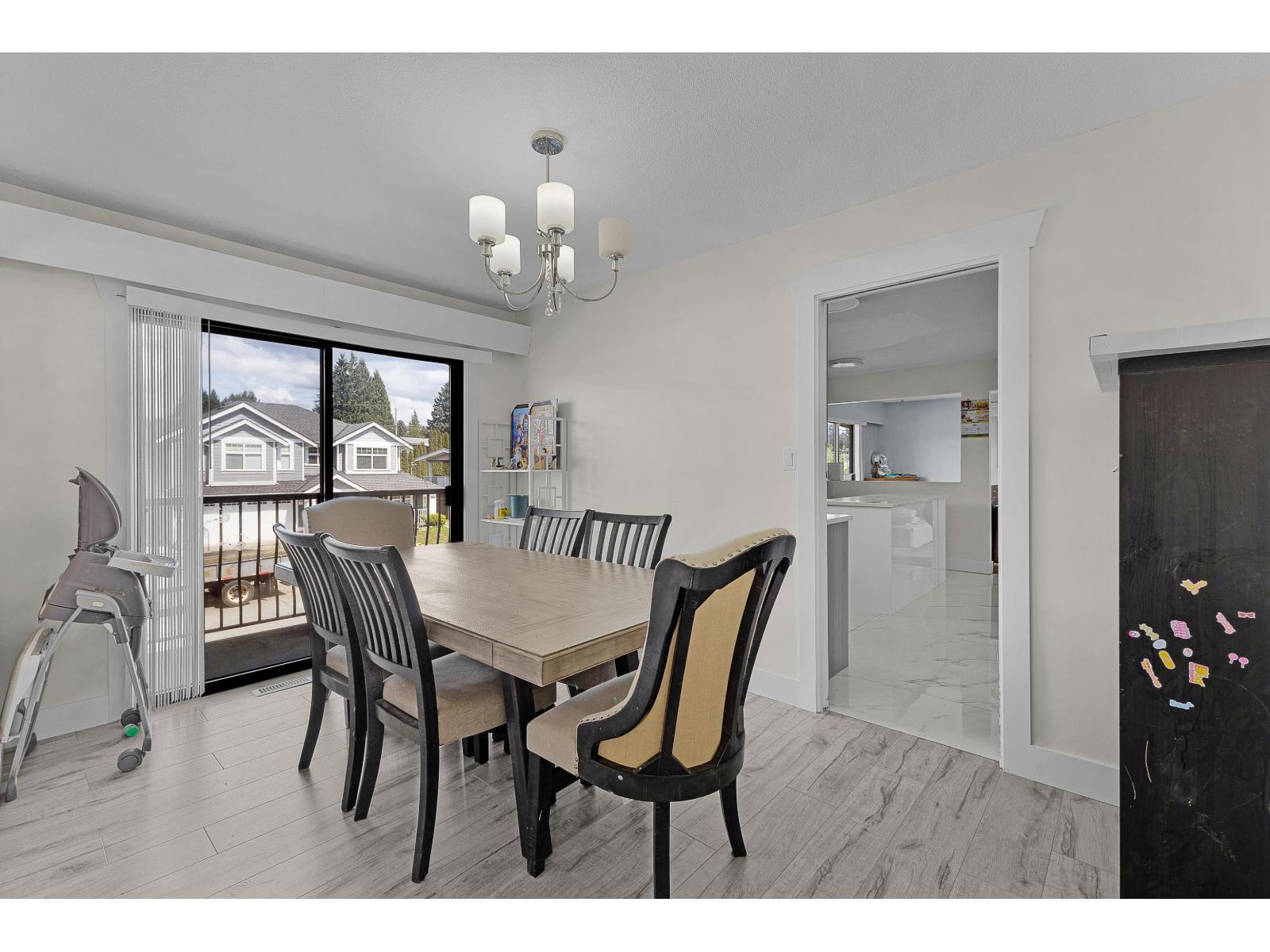 31872 Starling Avenue, Mission, British Columbia  V2V 4S6 - Photo 9 - R3128897