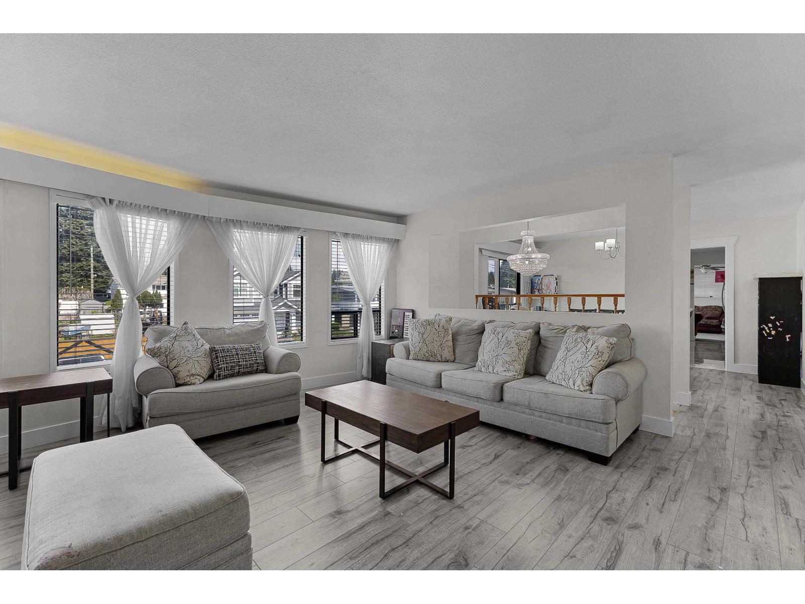 31872 Starling Avenue, Mission, British Columbia  V2V 4S6 - Photo 8 - R3128897