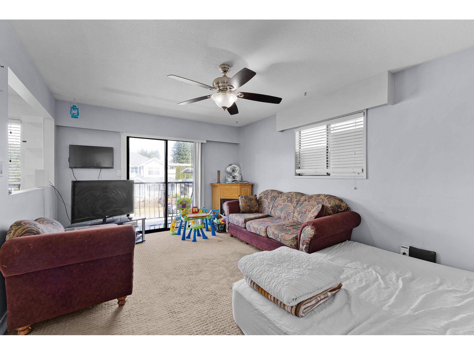 31872 Starling Avenue, Mission, British Columbia  V2V 4S6 - Photo 11 - R3128897