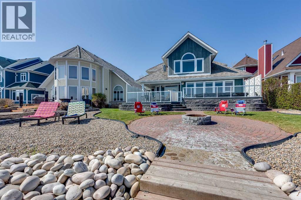 384 Marina Bay Place, Sylvan Lake, Alberta  T4S 1E9 - Photo 1 - A2287063