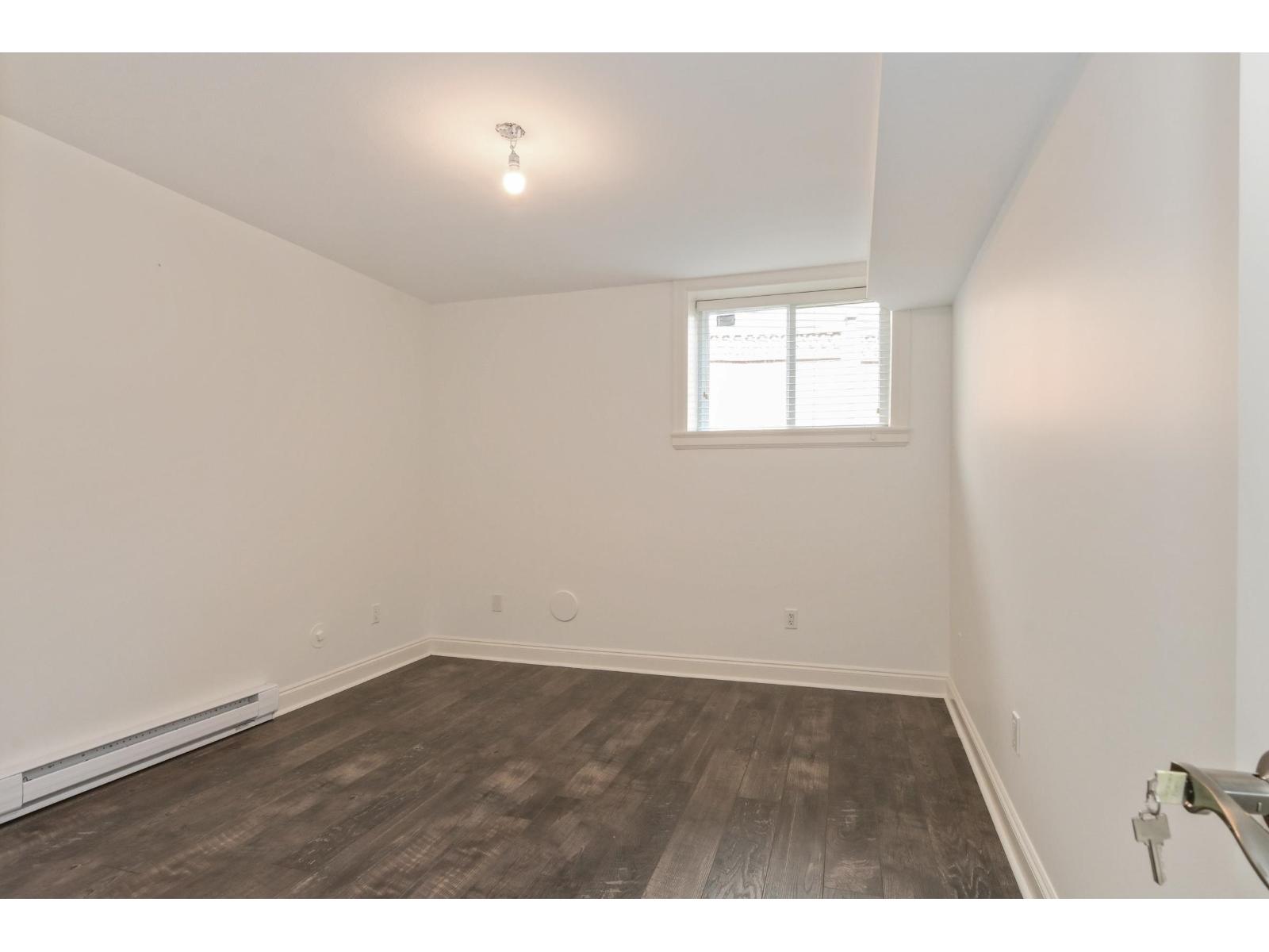 19698 71b Avenue, Langley, British Columbia  V2Y 3A4 - Photo 28 - R3129824