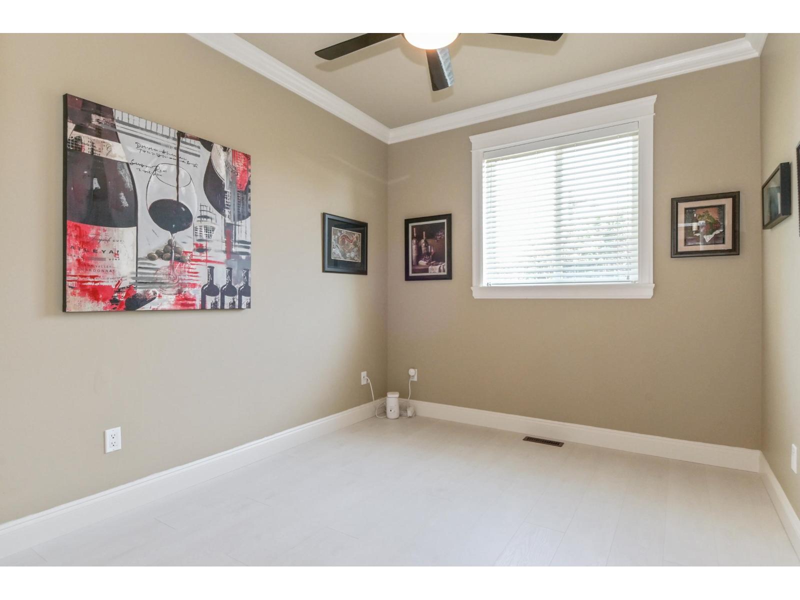 19698 71b Avenue, Langley, British Columbia  V2Y 3A4 - Photo 23 - R3129824