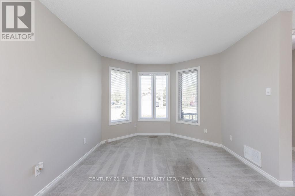 153 Livingstone Street W, Barrie, Ontario  L4N 7J7 - Photo 10 - S13216308
