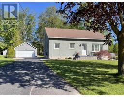 28 PEEL STREET W, Mapleton, Ontario