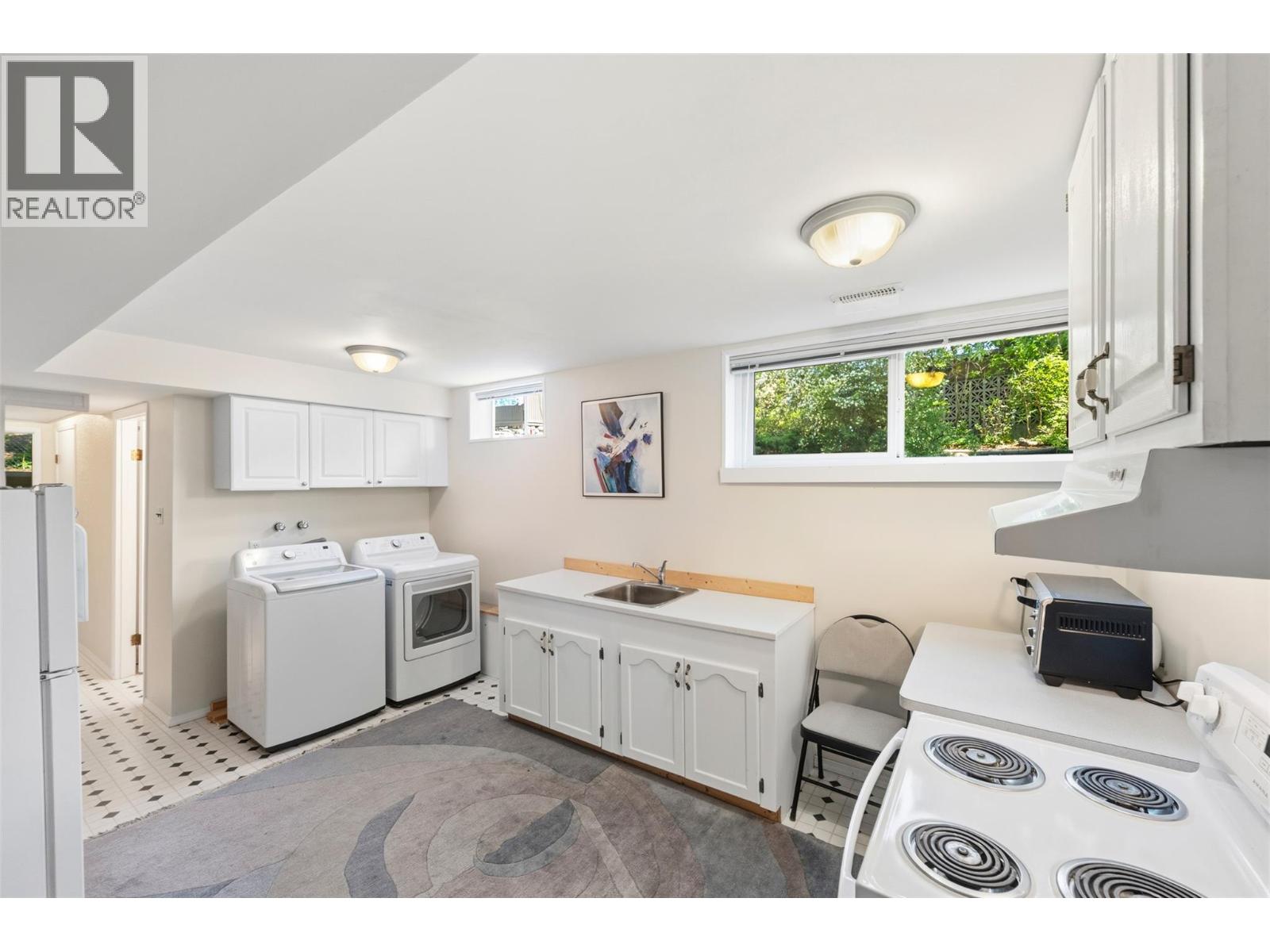 148 Woodlands Place, Penticton, British Columbia  V2A 3B3 - Photo 32 - 10389496