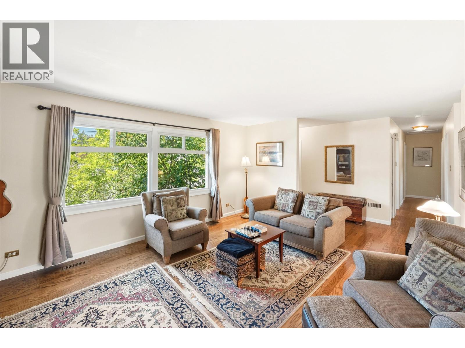 148 Woodlands Place, Penticton, British Columbia  V2A 3B3 - Photo 6 - 10389496