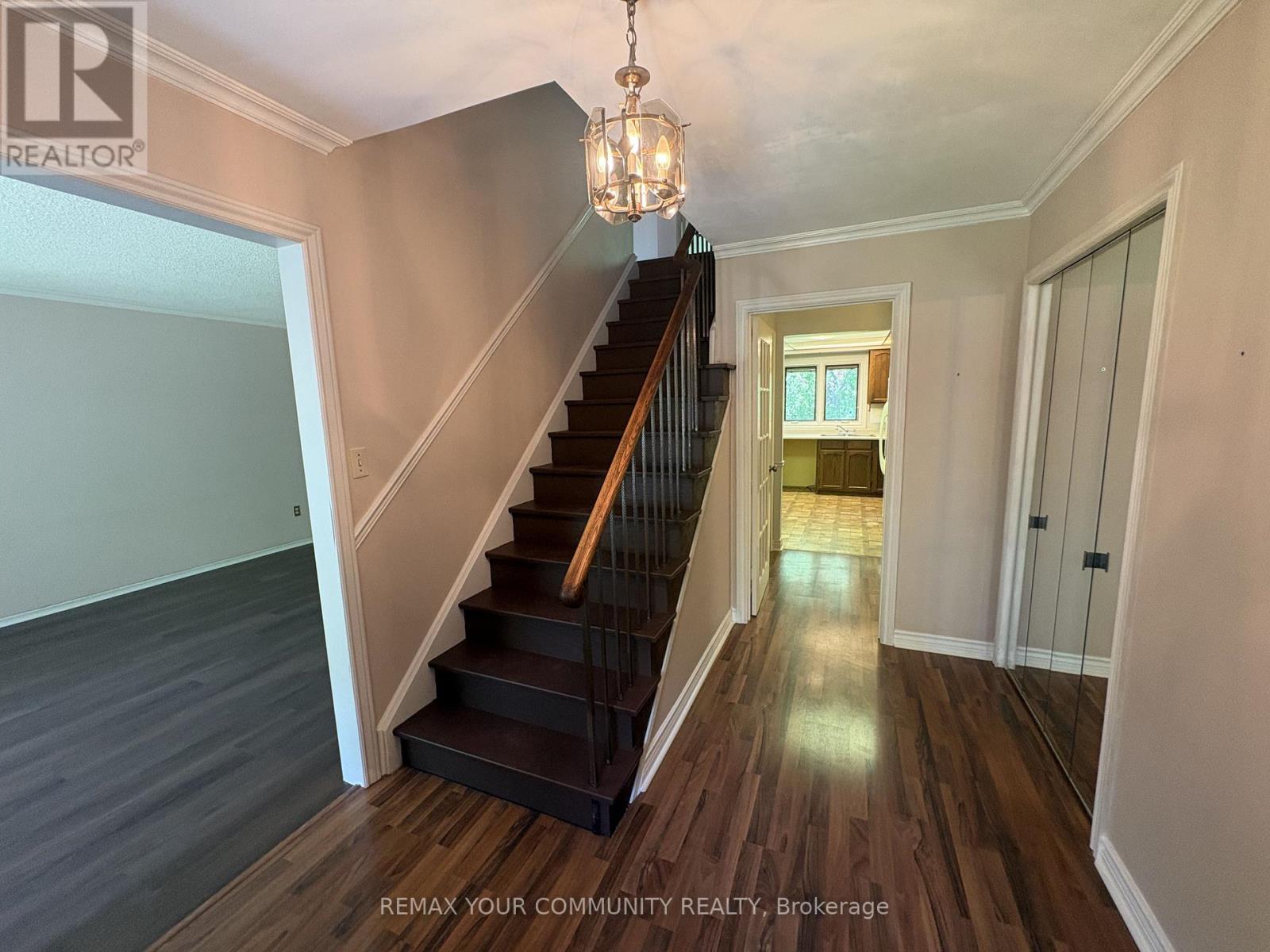 179 Digby Road, Oakville, Ontario  L6J 6A8 - Photo 3 - W13216850