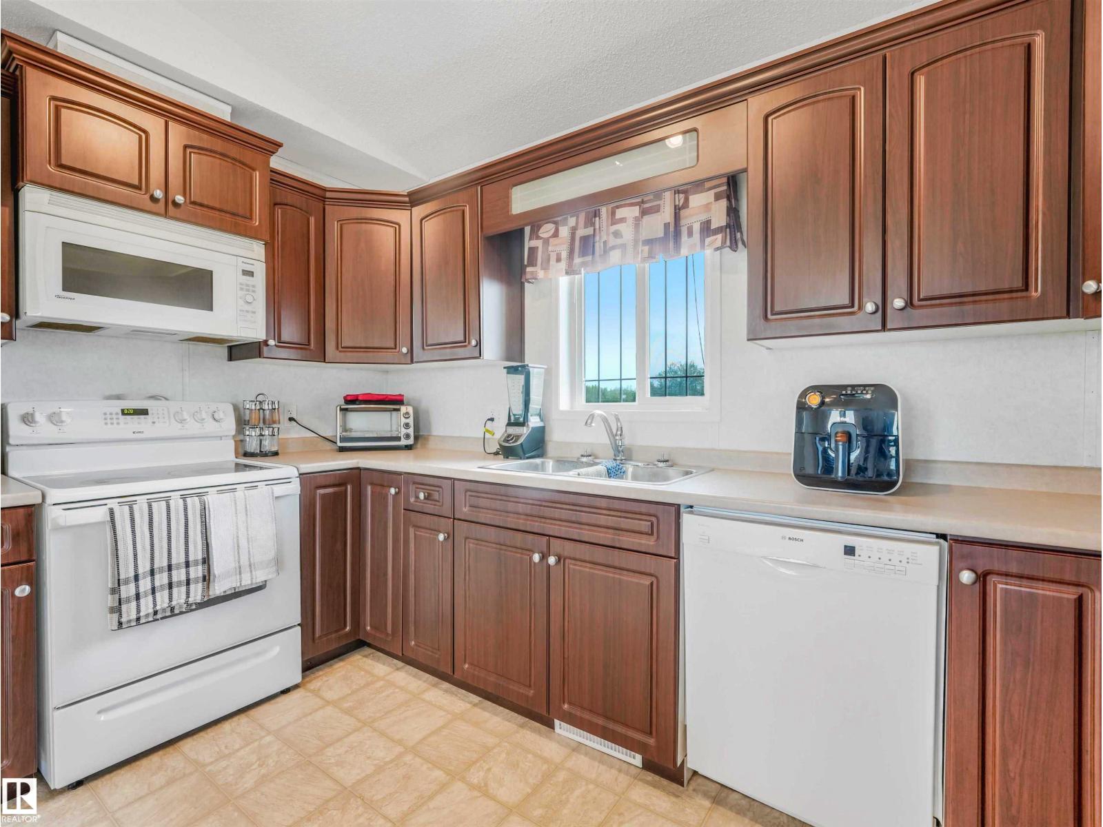 57016 Range Road 13, Rural Barrhead County, Alberta T0G 0H0 - Photo 14 - E4490859