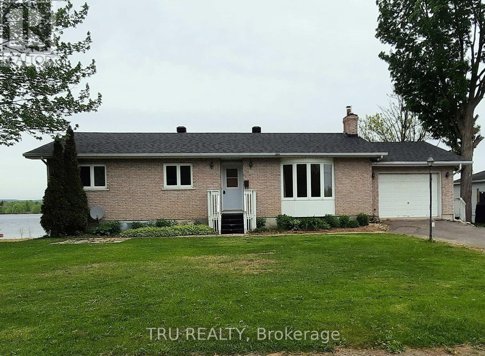 3717 CH PRUDHOMME ROAD, Alfred and Plantagenet, Ontario