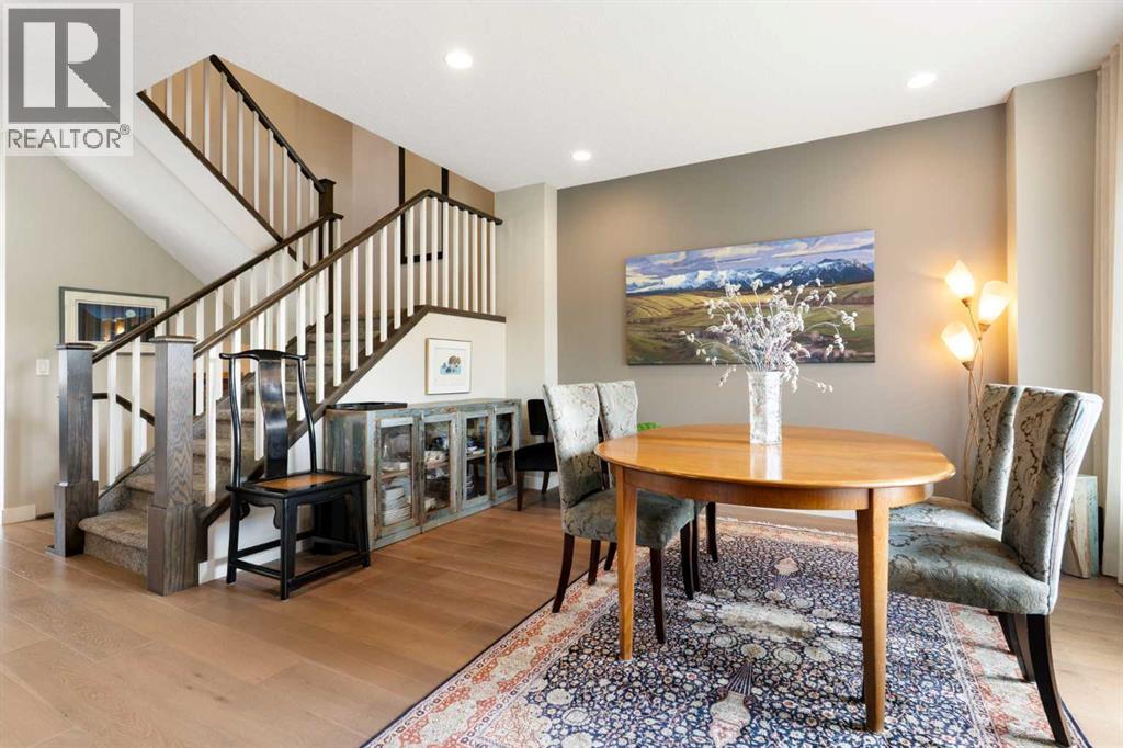 2008 43 Street NW, Calgary, Alberta T3B 6E4 - Photo 4 - A2316245