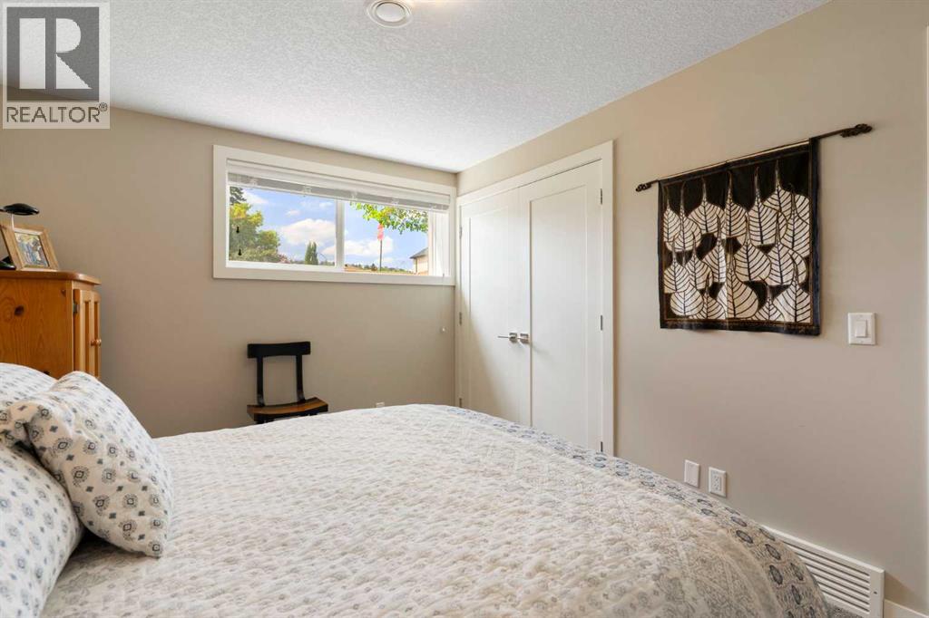 2008 43 Street NW, Calgary, Alberta T3B 6E4 - Photo 36 - A2316245