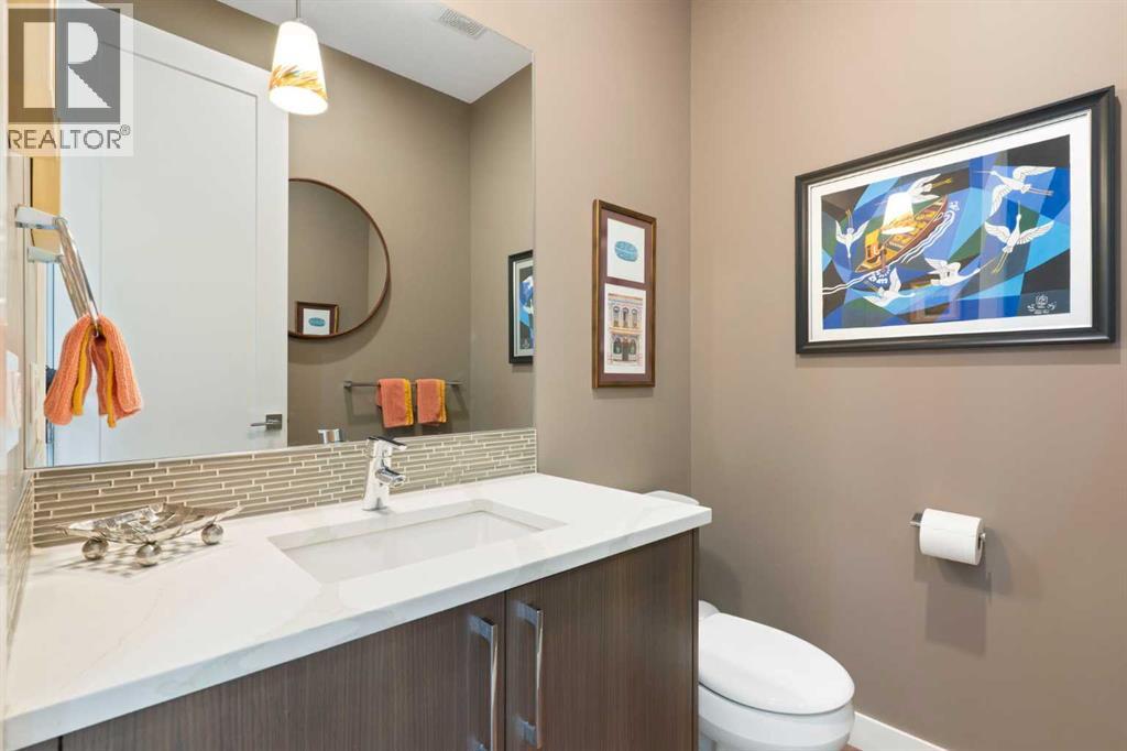 2008 43 Street NW, Calgary, Alberta T3B 6E4 - Photo 6 - A2316245