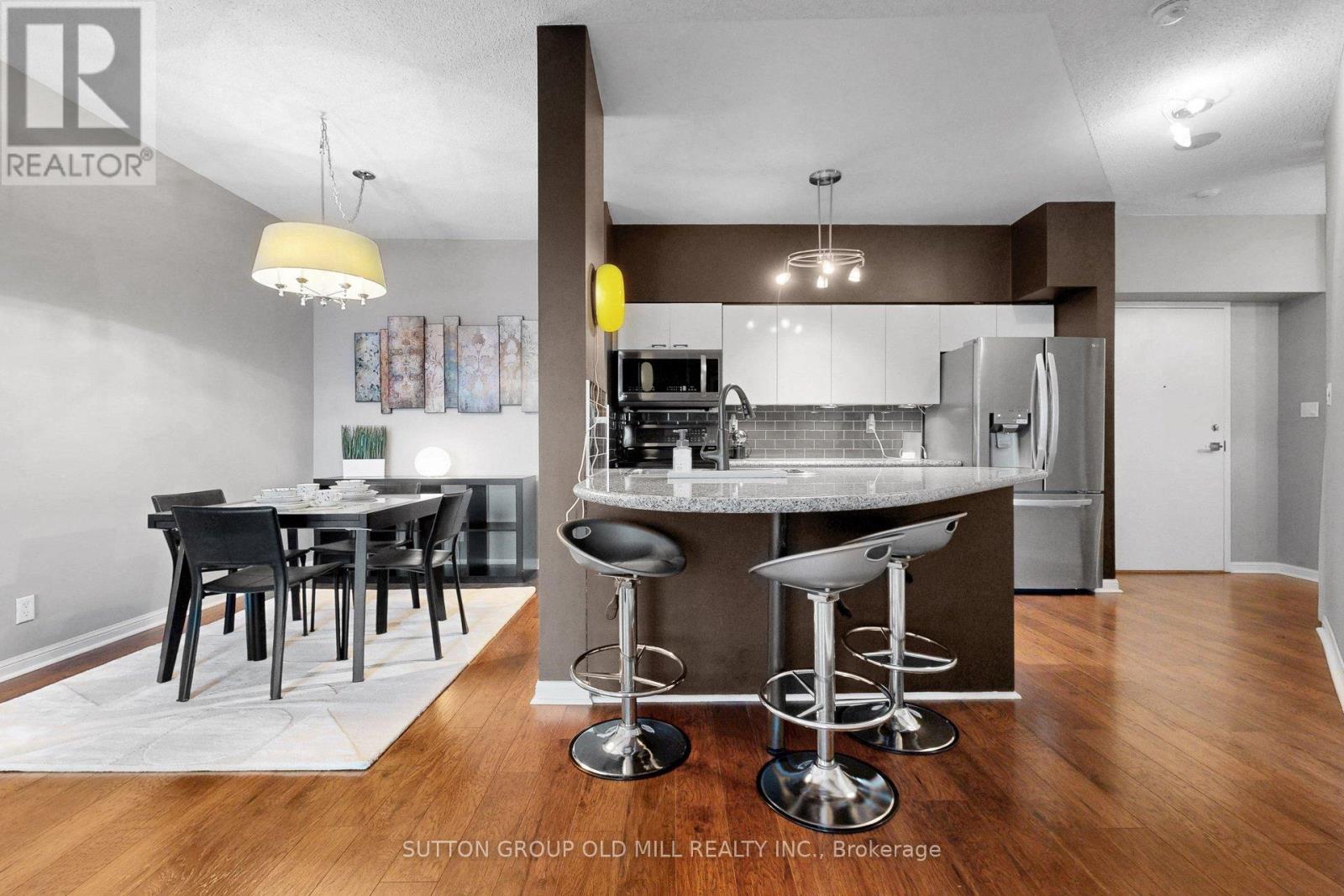 1012 - 228 Queens Quay W, Toronto, Ontario  M5J 2X1 - Photo 11 - C13216916