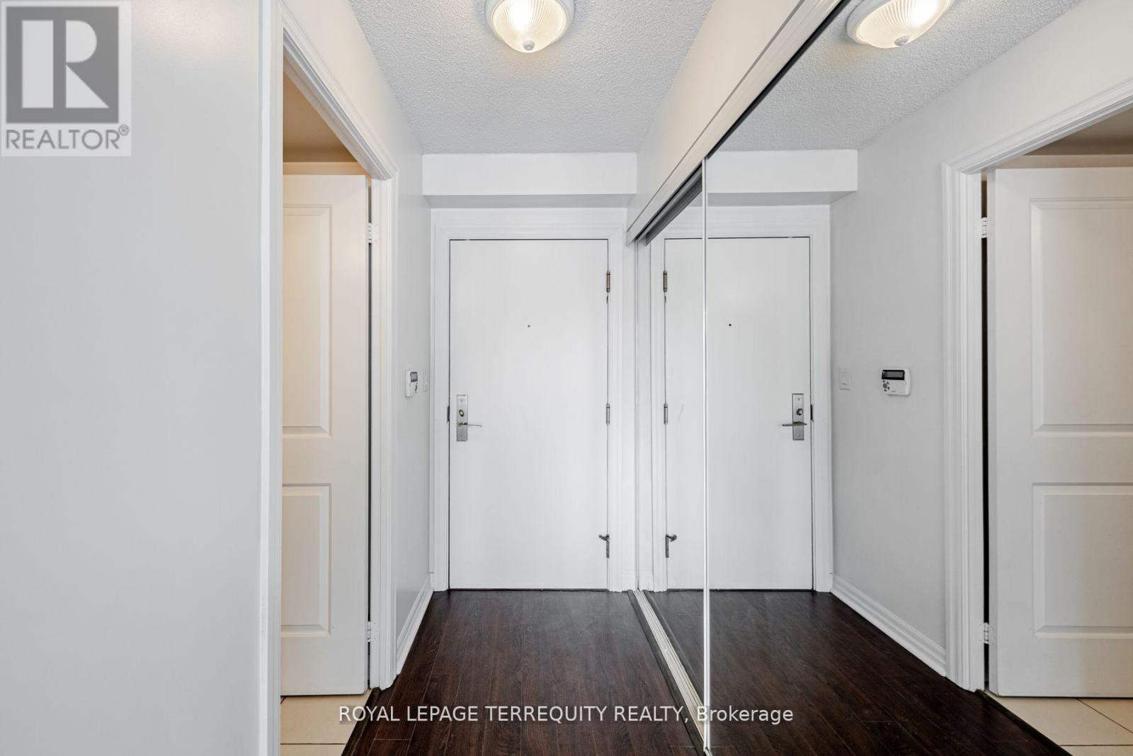 104 - 2035 Sheppard Avenue E, Toronto, Ontario  M2J 0A8 - Photo 24 - C13216994