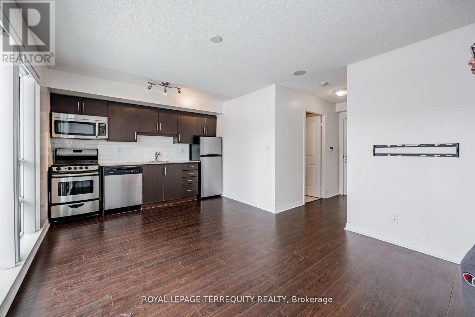 104 - 2035 Sheppard Avenue E, Toronto, Ontario  M2J 0A8 - Photo 7 - C13216994