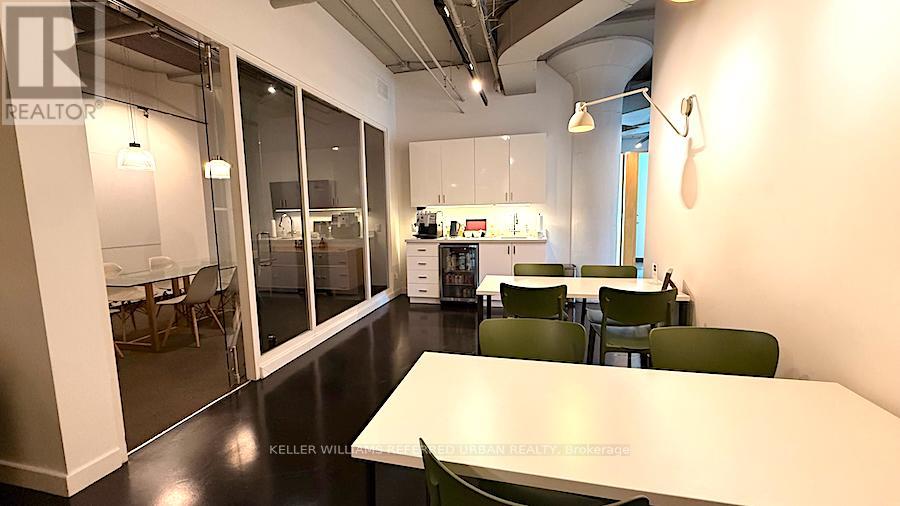 700 - 119 Spadina Avenue, Toronto, Ontario  M5V 2K8 - Photo 9 - C12954196
