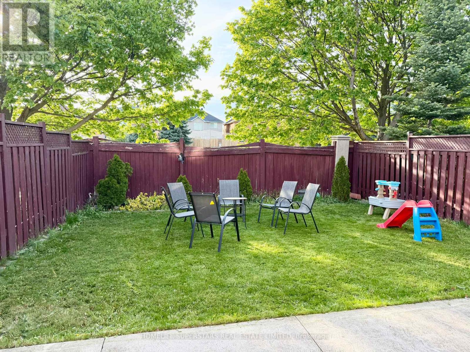 172 Rainforest Drive N, Brampton, Ontario  L6R 1A4 - Photo 29 - W13214120