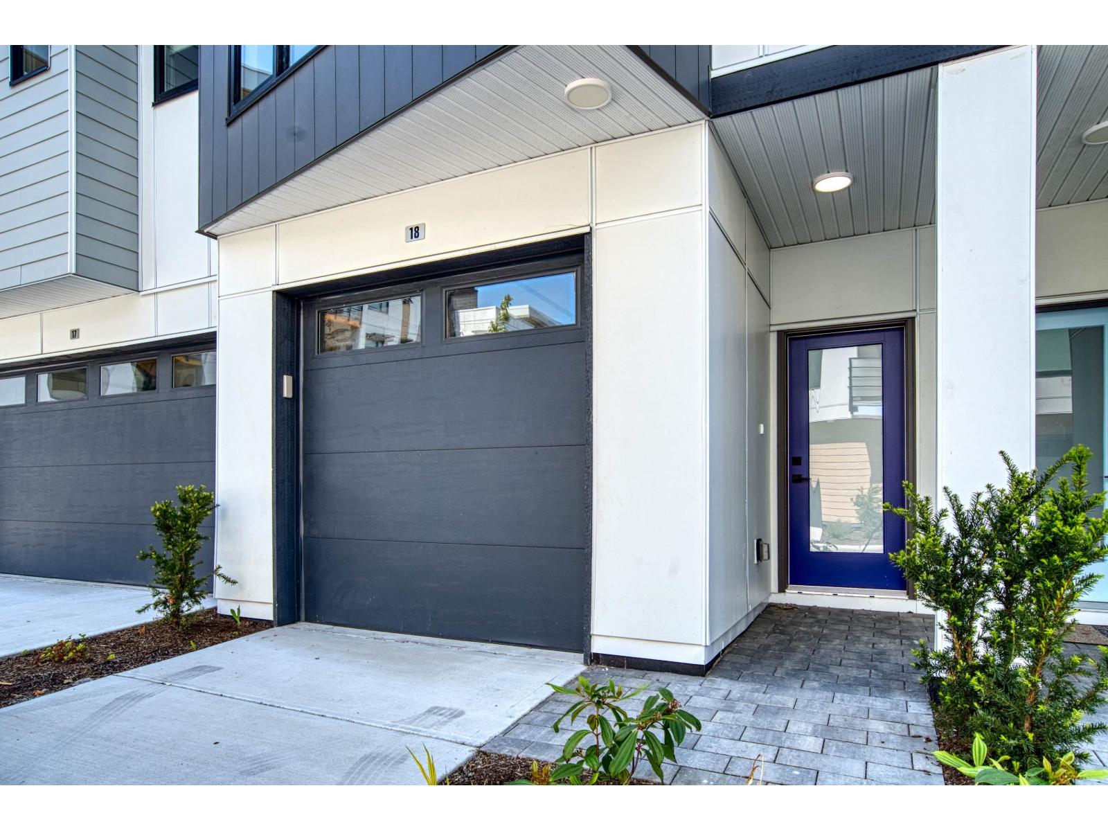 18 177 175a Street, Surrey, British Columbia  V3Z 1L1 - Photo 4 - R3129854