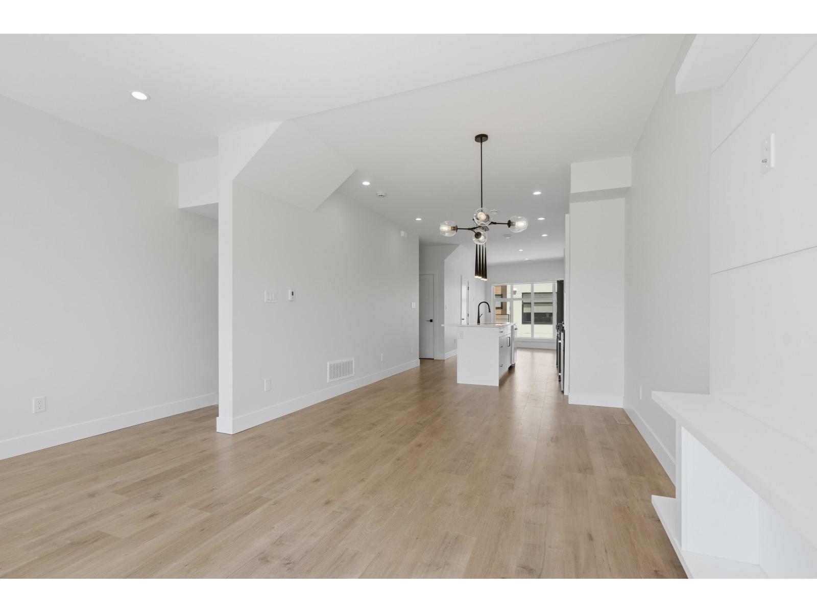 18 177 175a Street, Surrey, British Columbia  V3Z 1L1 - Photo 12 - R3129854