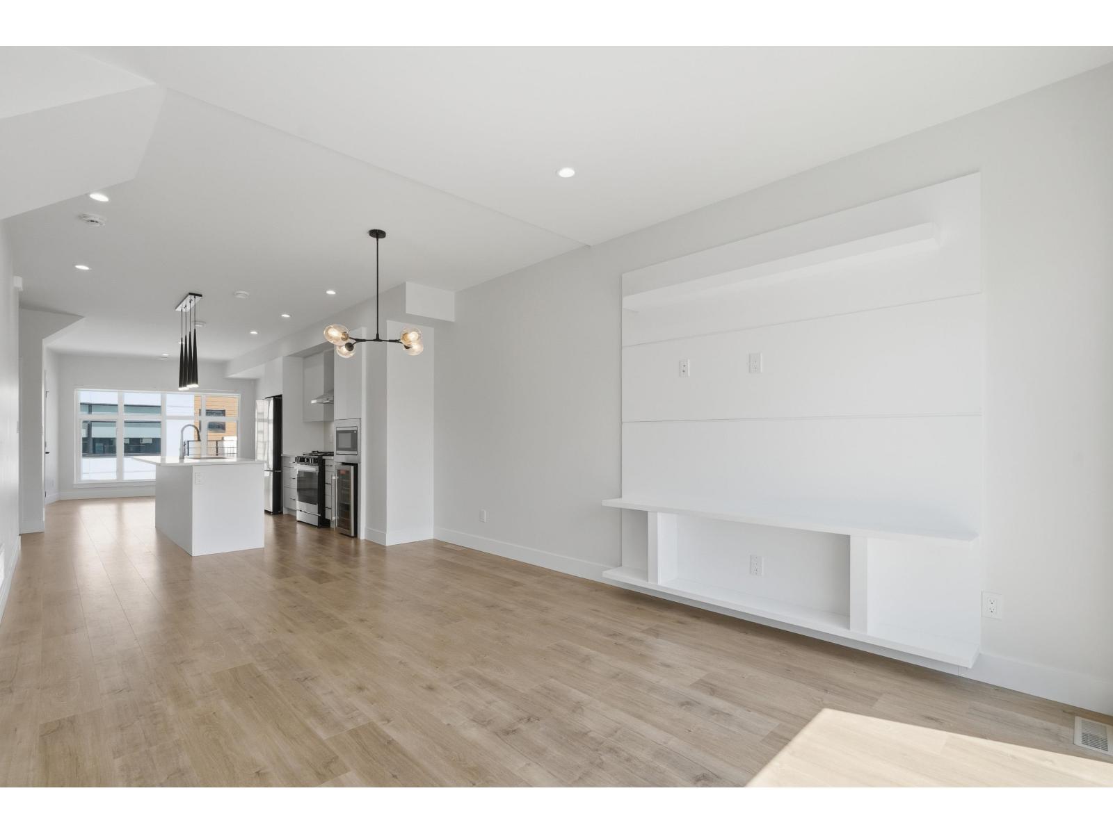 18 177 175a Street, Surrey, British Columbia  V3Z 1L1 - Photo 8 - R3129854