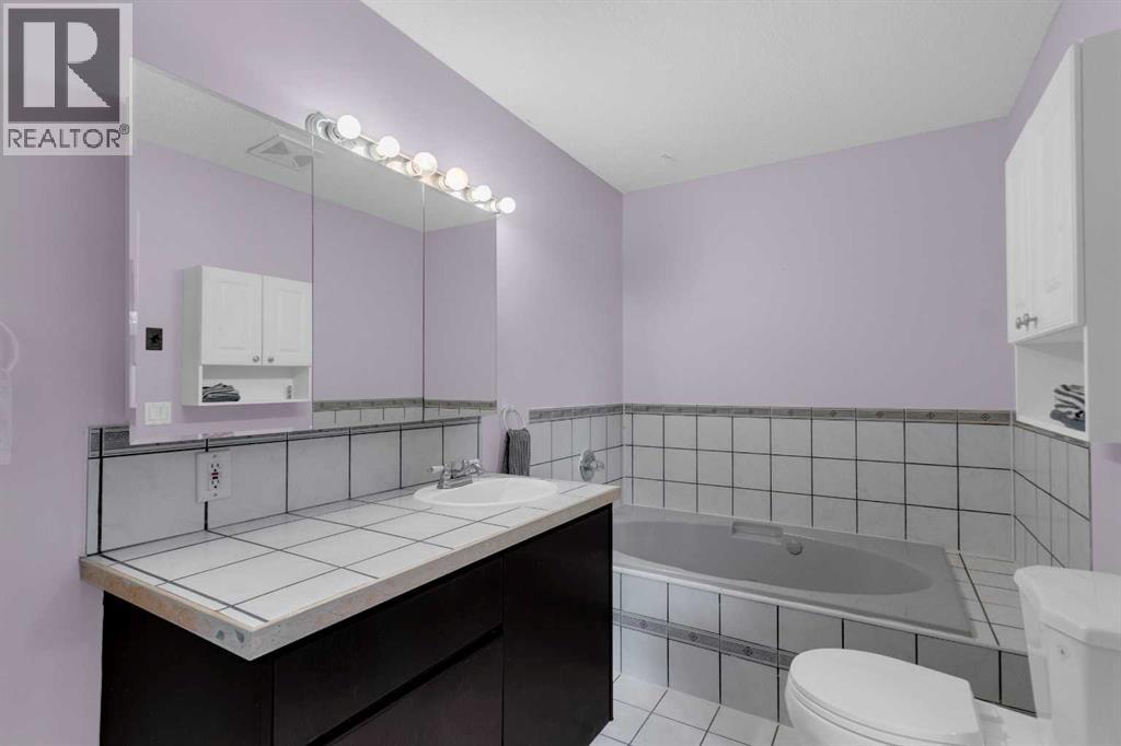 241043 Range Road 270, Rural Wheatland County, Alberta T1P 0S2 - Photo 17 - A2312509