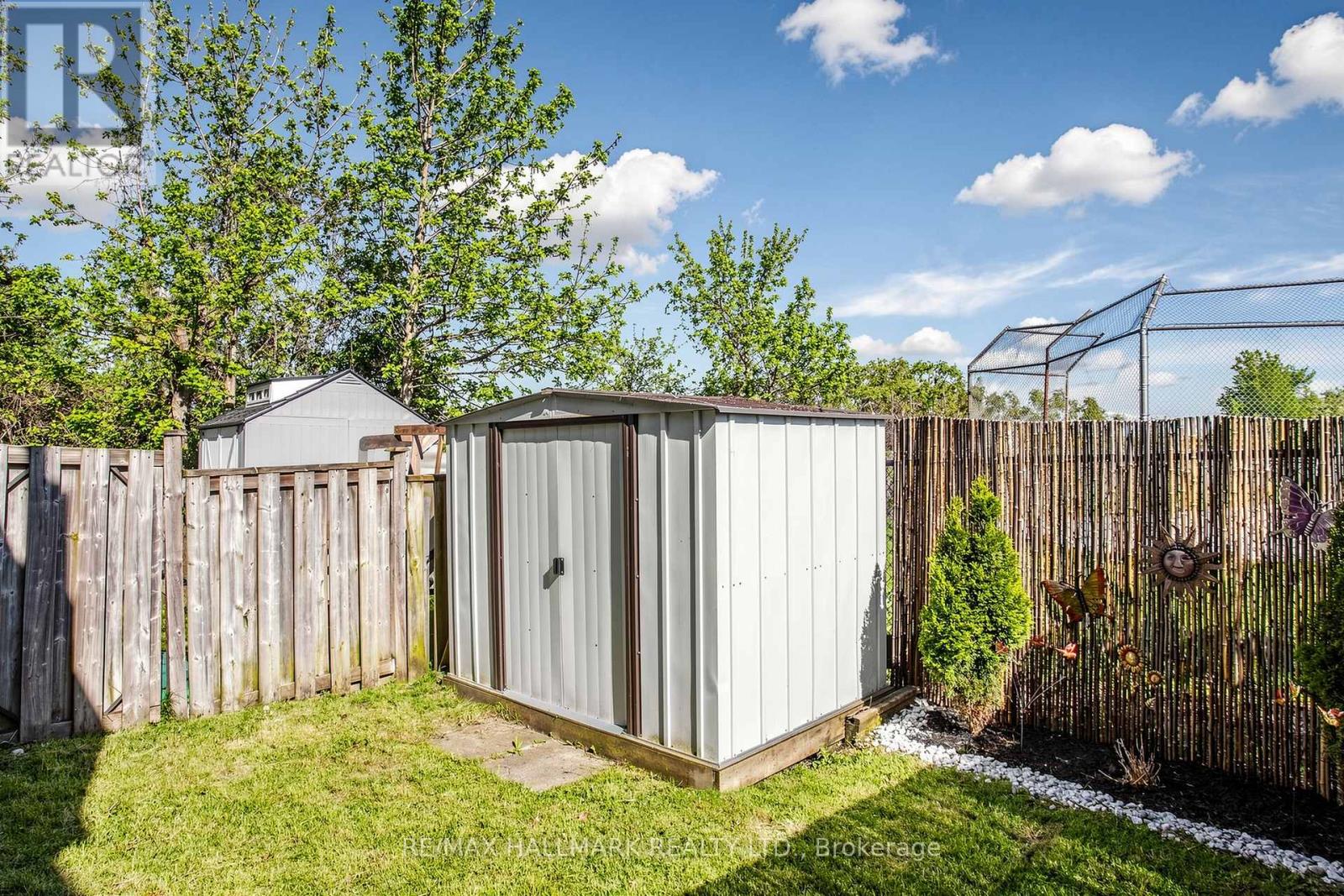 23 Natale Court, Bradford West Gwillimbury, Ontario  L3Z 3B1 - Photo 39 - N13216920