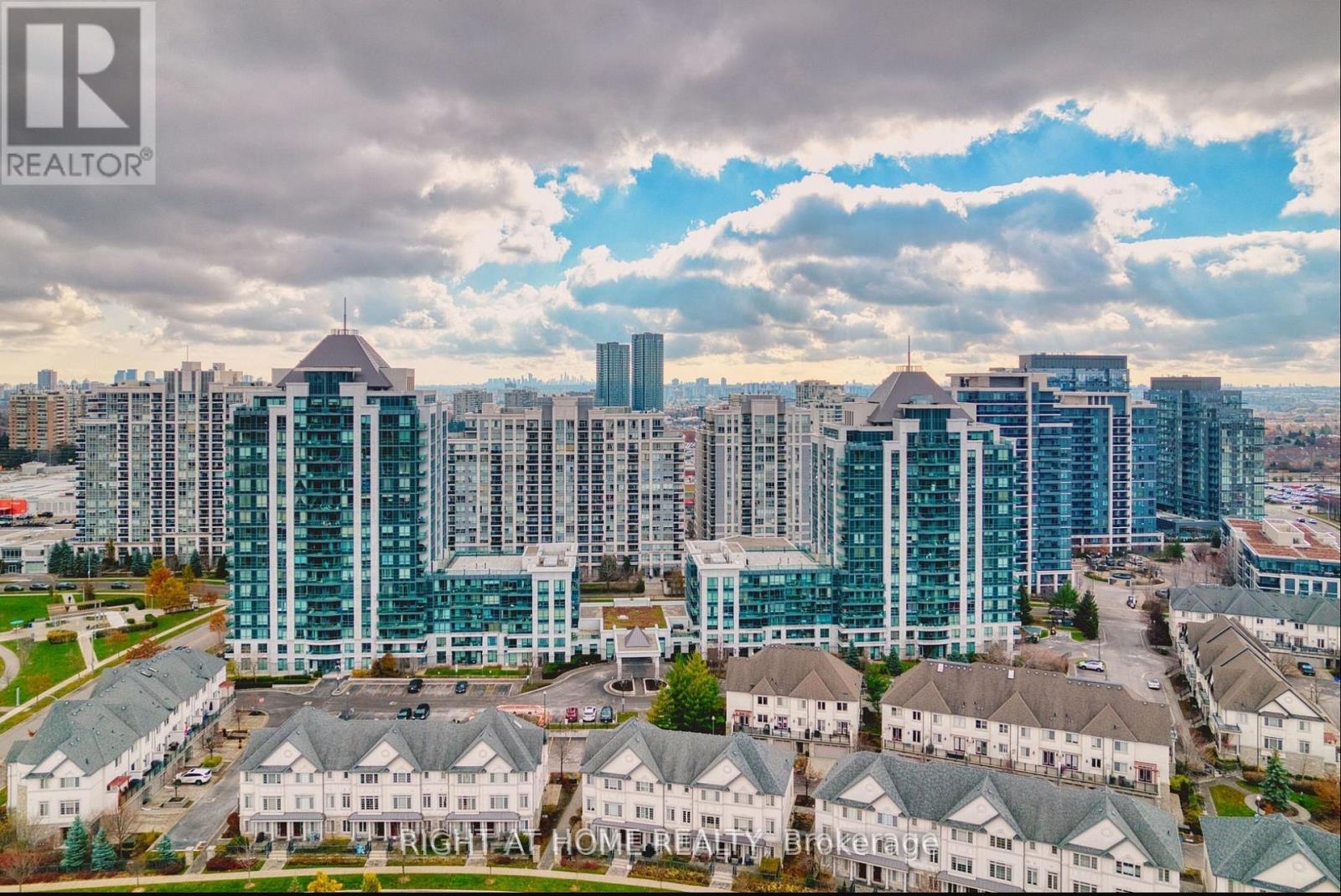 804 - 20 NORTH PARK ROAD, Vaughan, Ontario