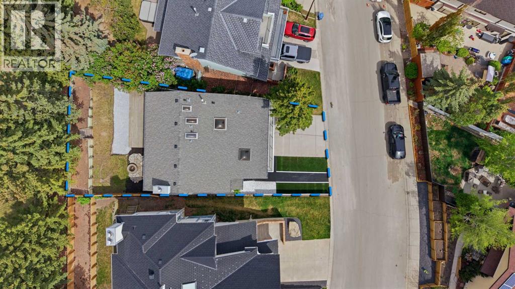 84 Coach Gate Way SW, Calgary, Alberta T3H 1Z7 - Photo 35 - A2316162