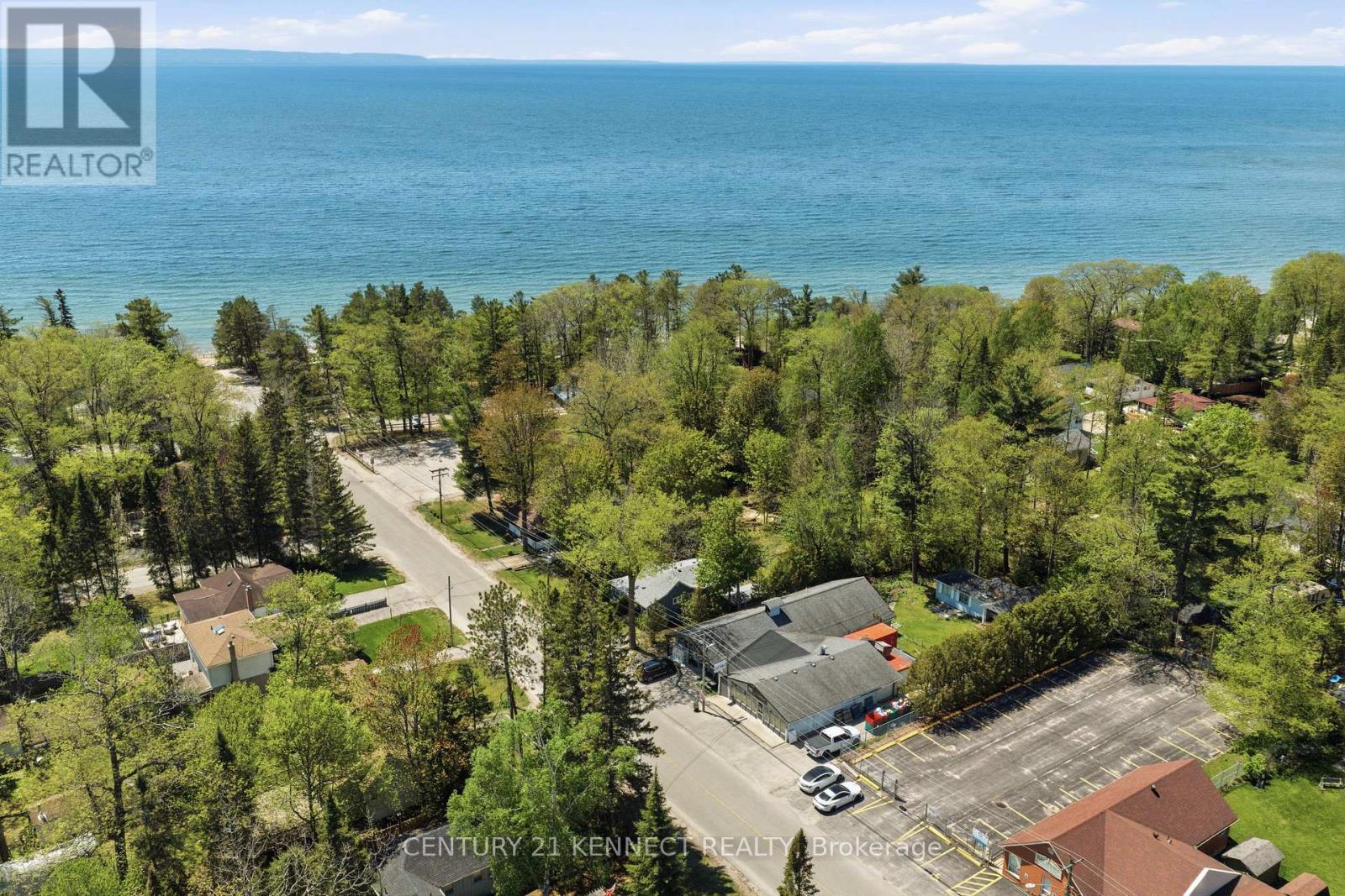 211 - 2008 Tiny Beaches Road S, Tiny, Ontario  L0L 1P0 - Photo 2 - S13216918