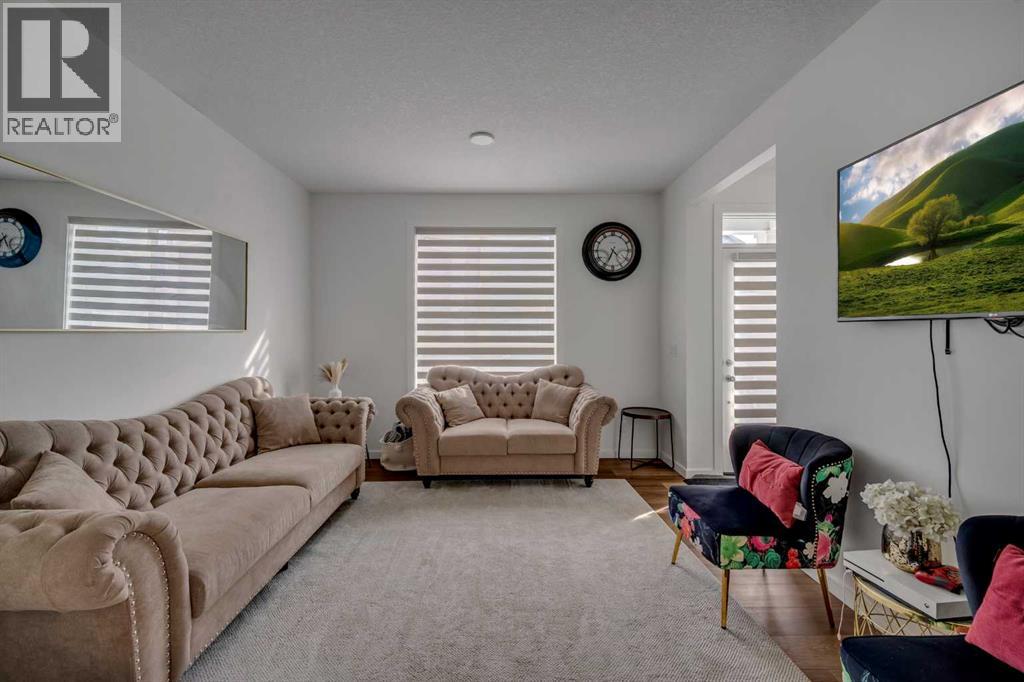 84 Savanna Place NE, Calgary, Alberta T3J 0X5 - Photo 6 - A2316295