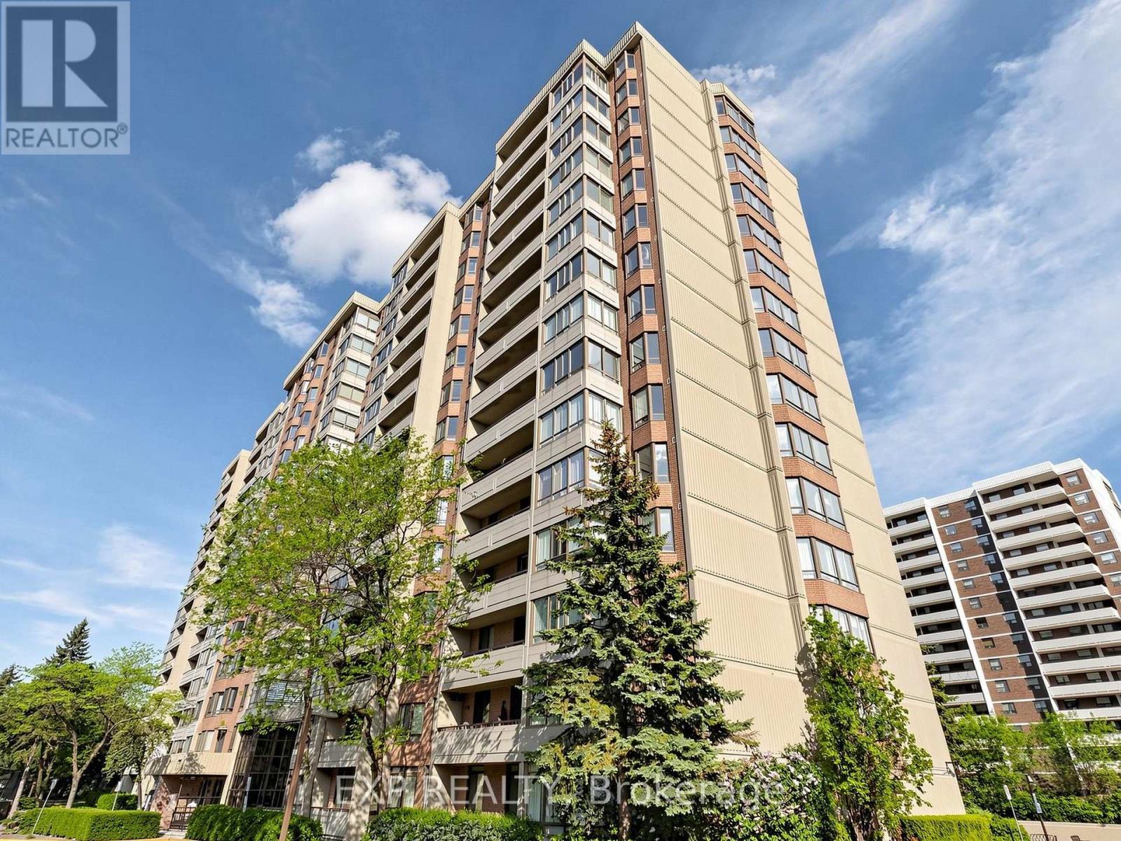 510 - 5 LISA STREET, Brampton, Ontario