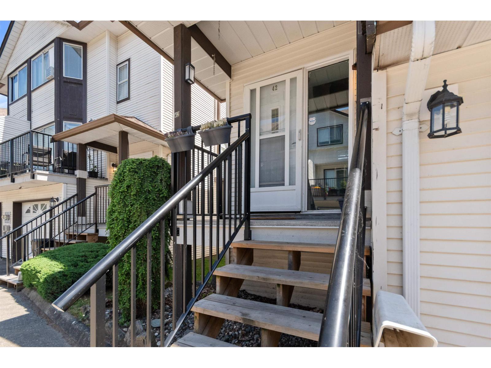 42 45740 Thomas Road, Vedder Crossing, Chilliwack, British Columbia  V2R 3V9 - Photo 4 - R3129756