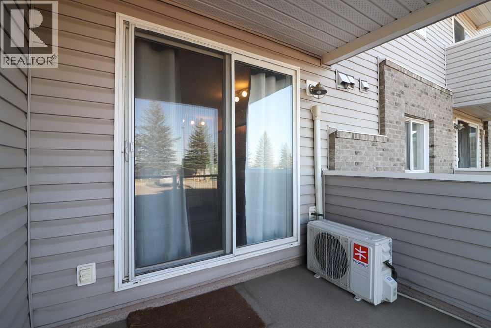 105, 1648 Saamis Drive NW, Medicine Hat, Alberta T1B 4X1 - Photo 8 - A2308582