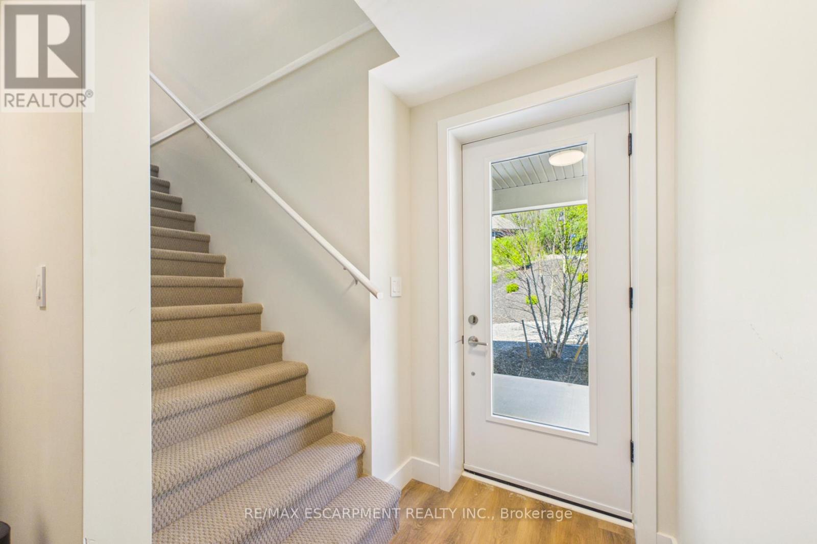 301 - 2 Tree Tops Lane, Huntsville, Ontario  P1H 0B8 - Photo 6 - X13216908